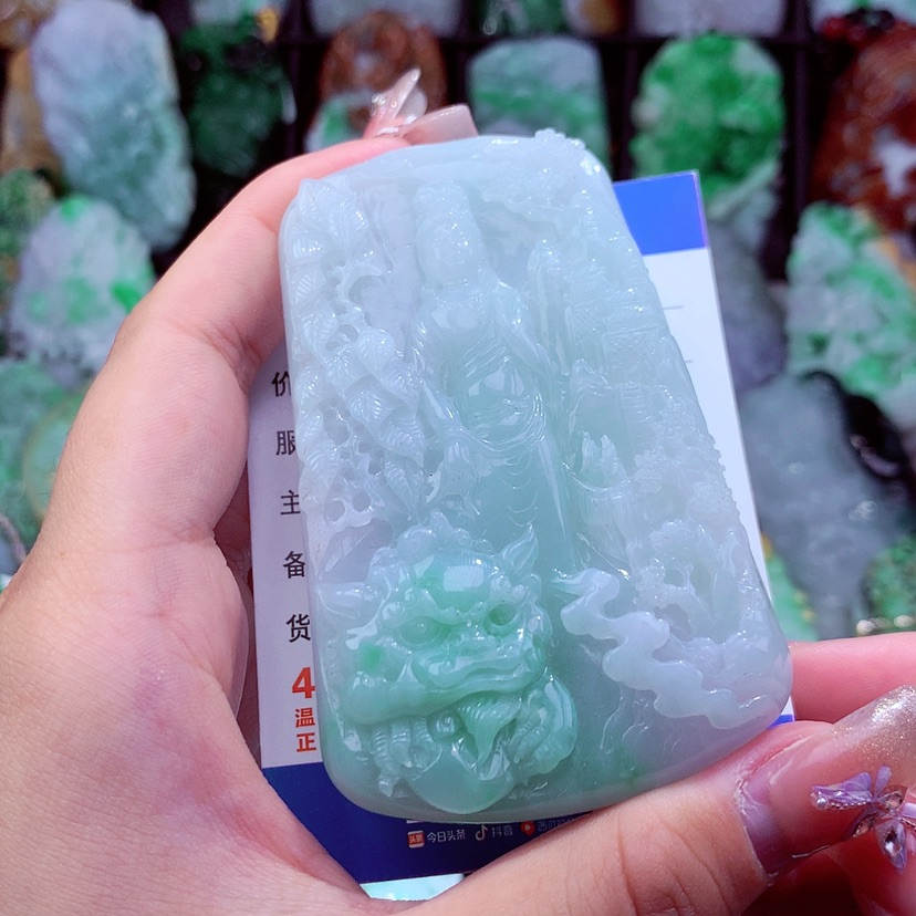 【闪购商品】翡翠颈饰未镶嵌挂件