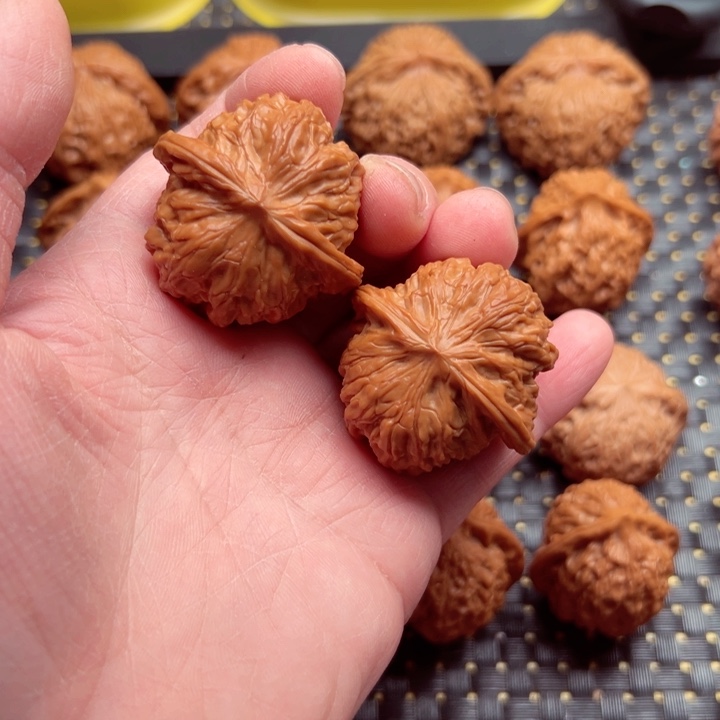 文玩核桃吊坠磨盘40