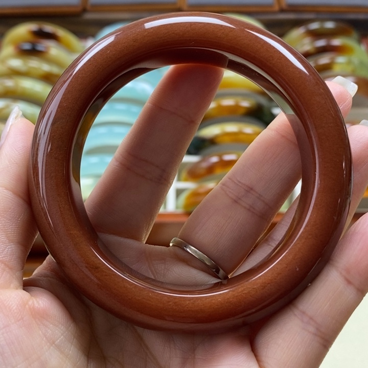 岫玉手镯未镶嵌手镯