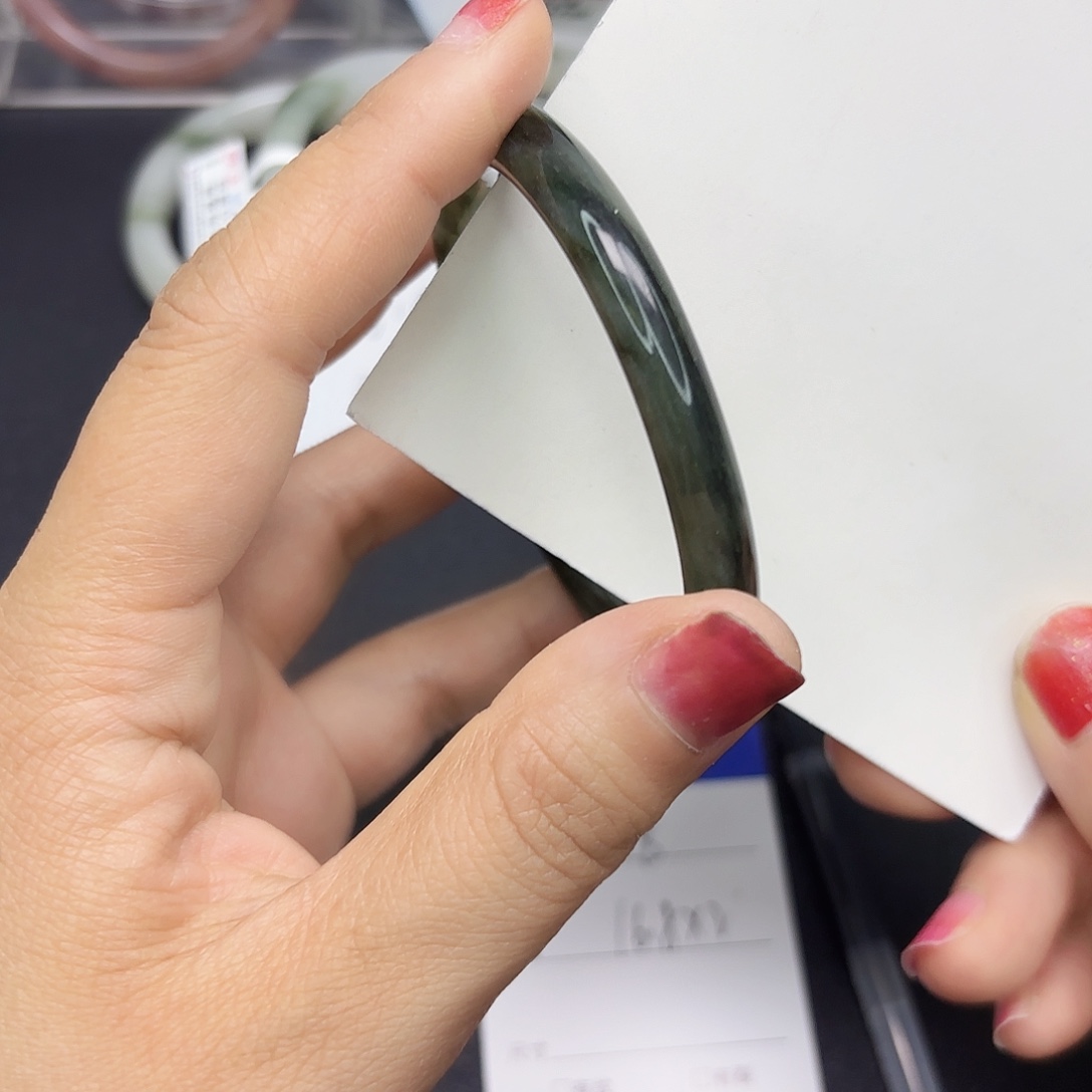 石英质玉未镶嵌手镯18/60