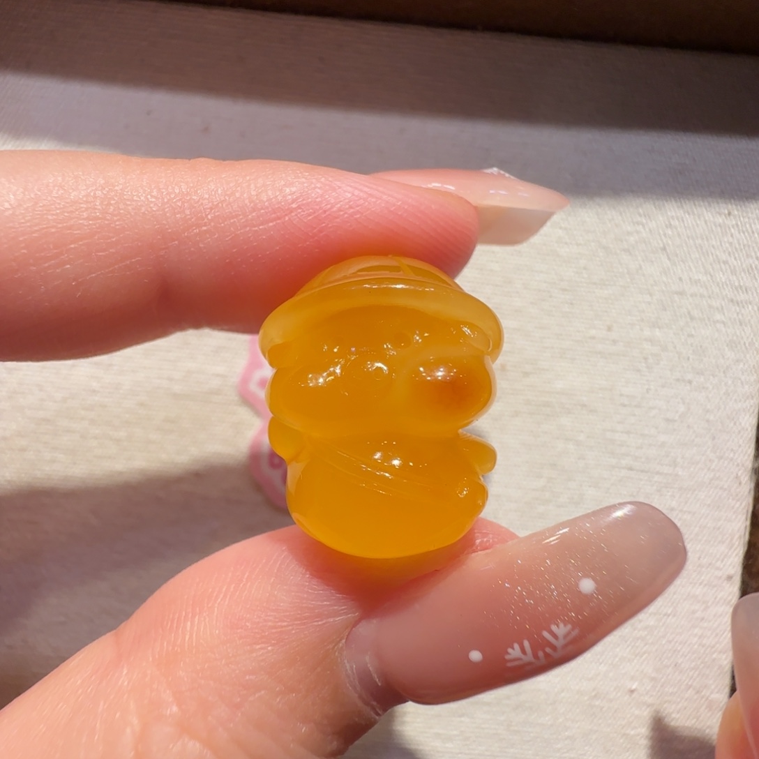 琥珀未镶嵌珠宝奇石麦兜猪猪福利款