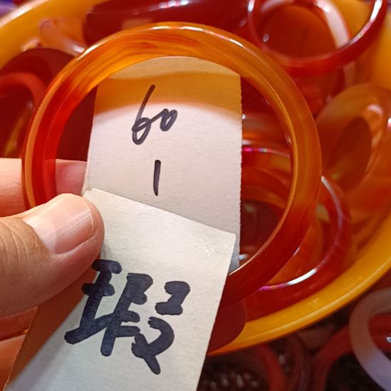 手镯玛瑙/玉髓未镶嵌