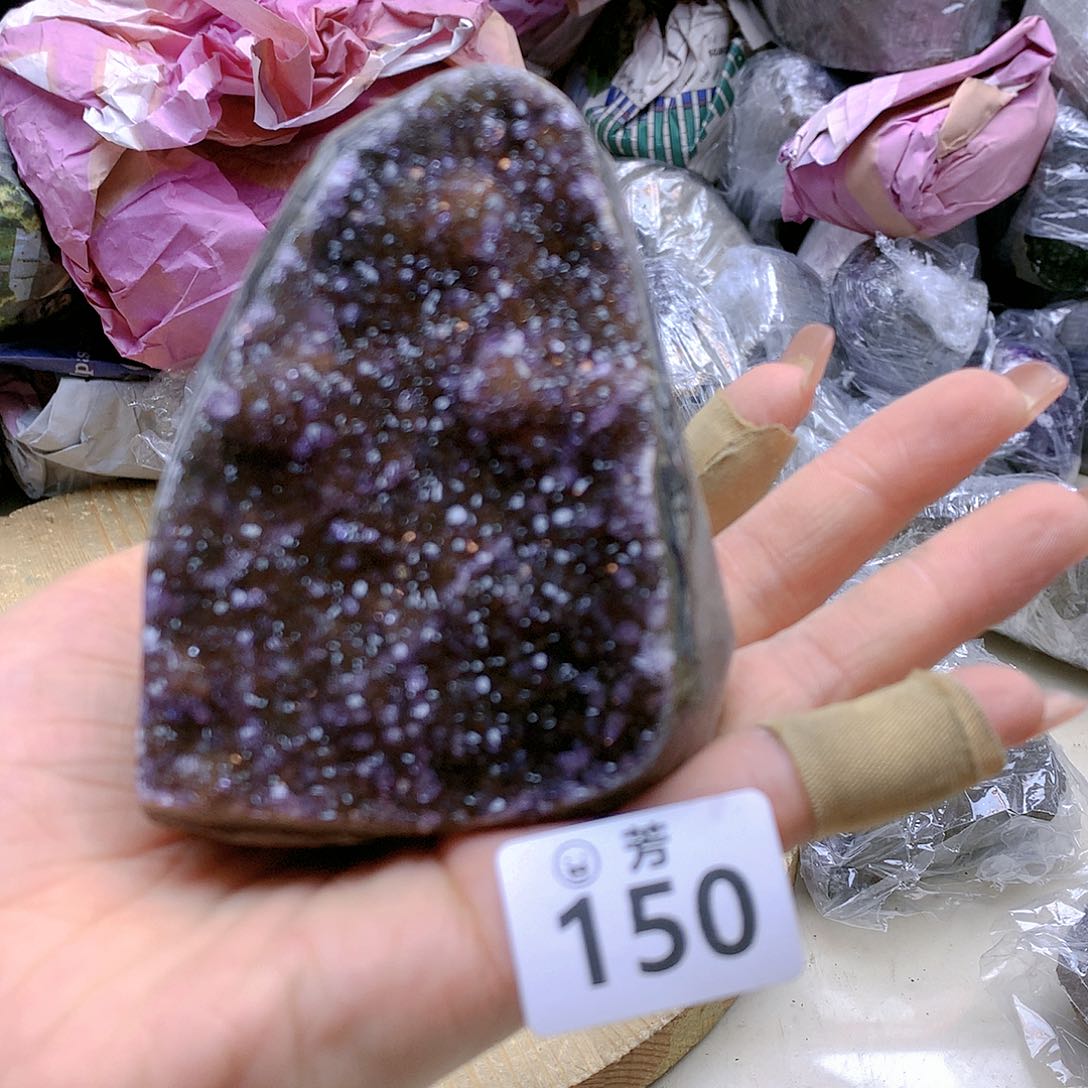 紫晶大型摆件（非配饰）未镶嵌