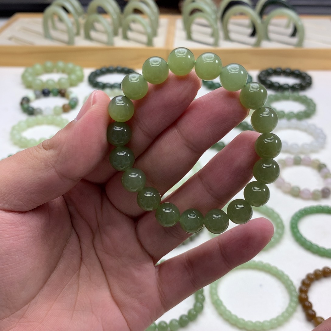 和田玉手串（湖水绿10）未镶嵌