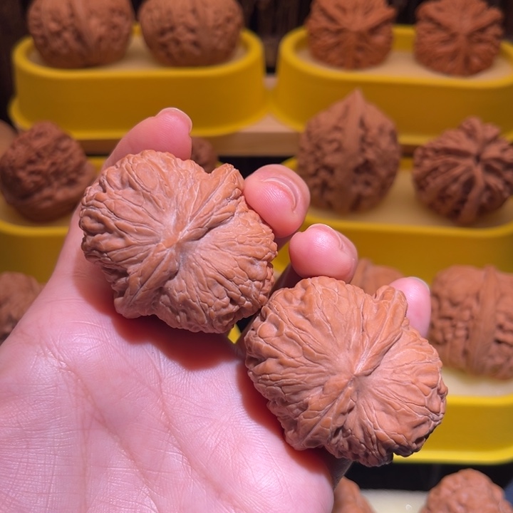 鑫****桃核吊坠45元宝全品