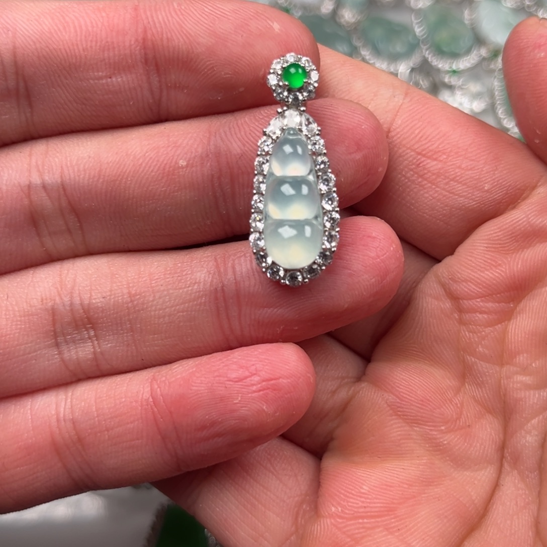 翡翠银S925镶嵌吊坠(不含链)