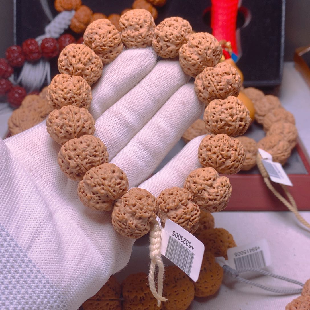 金刚菩提手串简**频金刚菩提