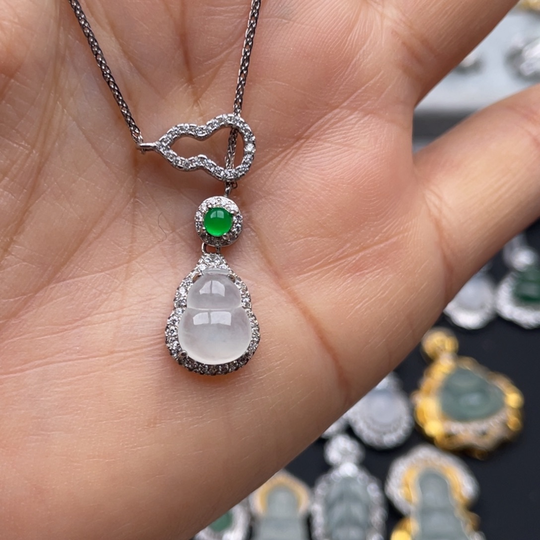 翡翠银S925镶嵌颈饰