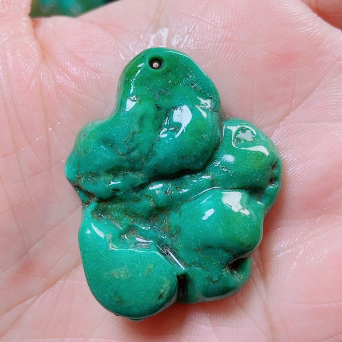 绿松石挂件未镶嵌绿松石