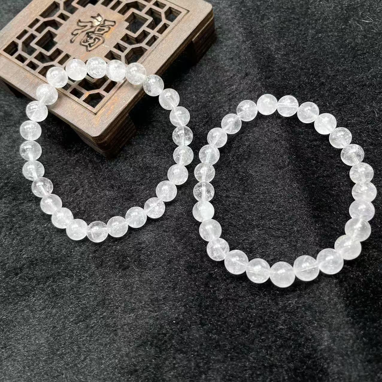 554886T02-3A24-白兔毛水晶手串-6颗-7+mm-多样性/发一件