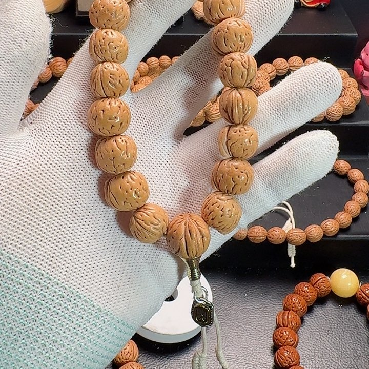 猴头核桃吊坠事**心