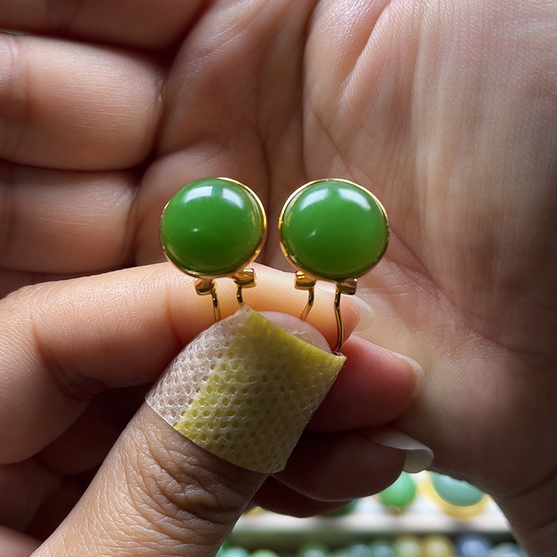 和田玉（碧玉）耳饰银S925镶嵌