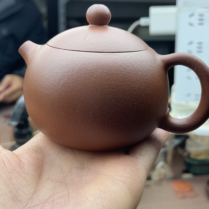 用***4紫砂茶壶桨坡泥精工半手西施180 c c