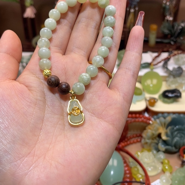 蛇纹石玉手链未镶嵌