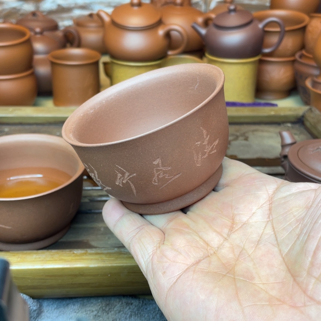 茶壶紫砂原矿底槽青手刻