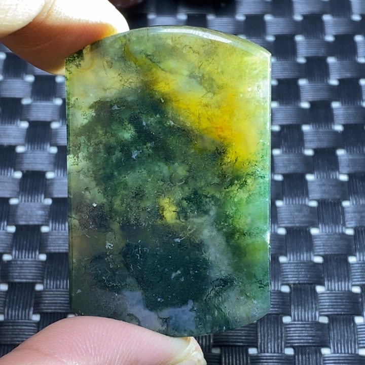 玛瑙/玉髓颈饰未镶嵌思*