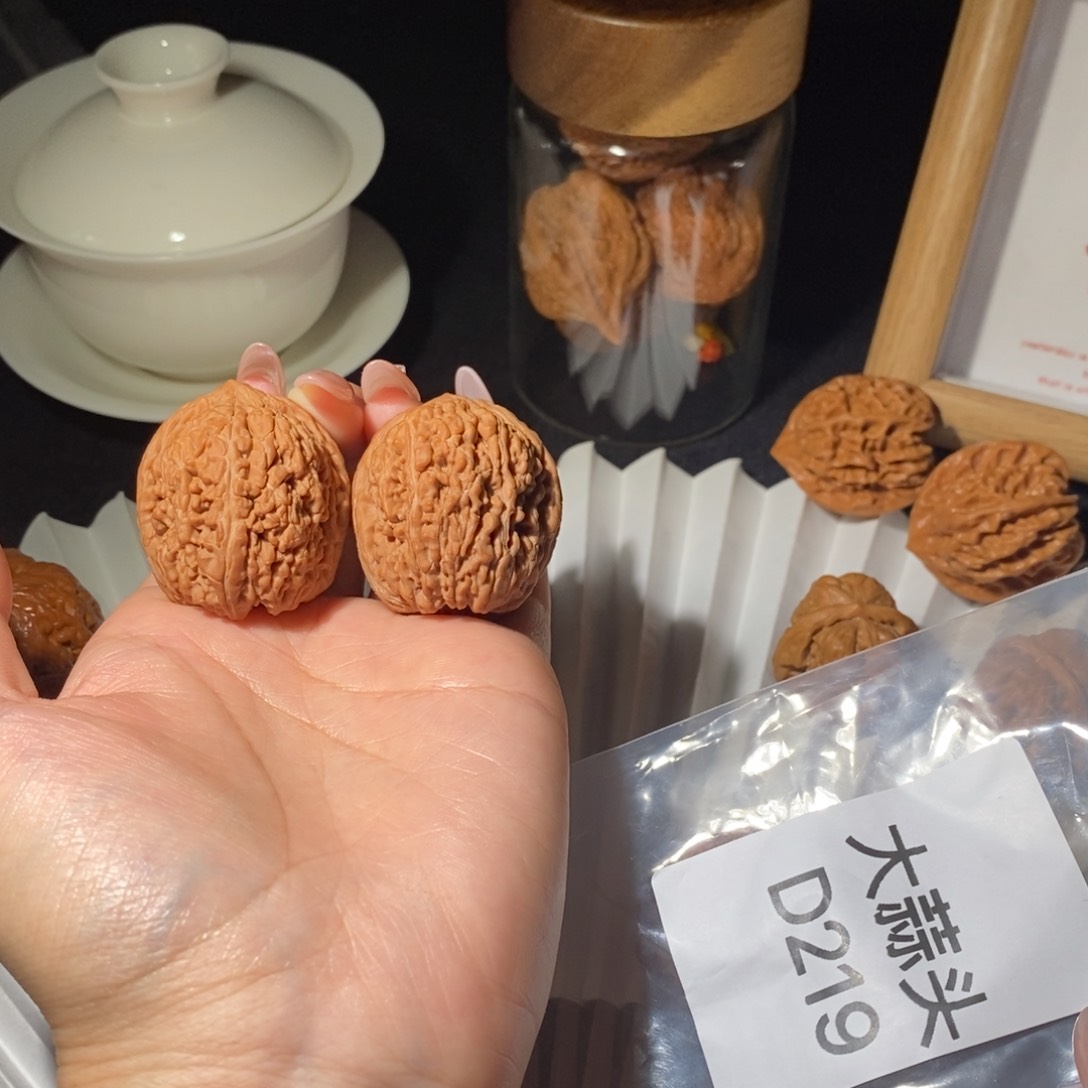 文玩核桃吊坠R**f蒜头35