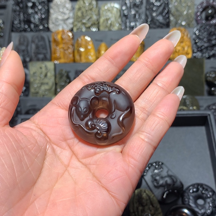 黑曜岩吊坠(赠链)未镶嵌L***G