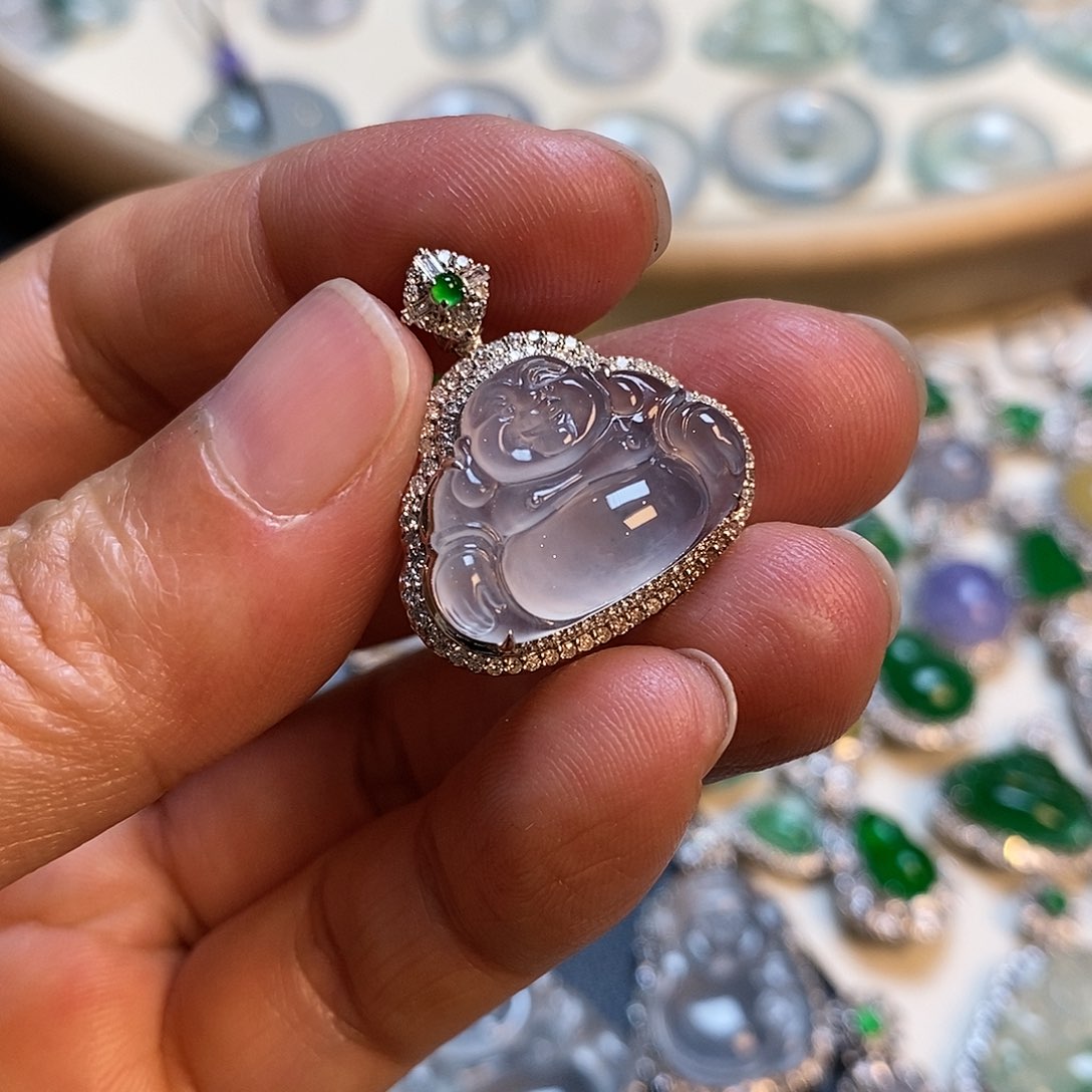 翡翠颈饰18K金镶嵌佛公