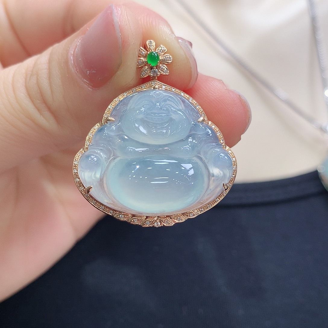 翡翠颈饰18K金镶嵌佛公