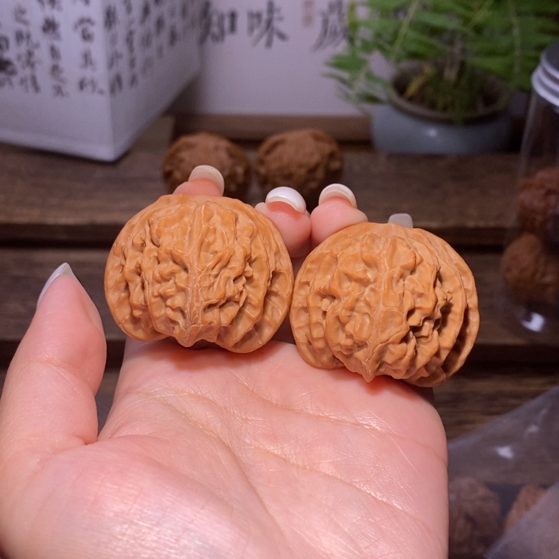 糯***a文玩核桃吊坠全品39.5毕业苹果