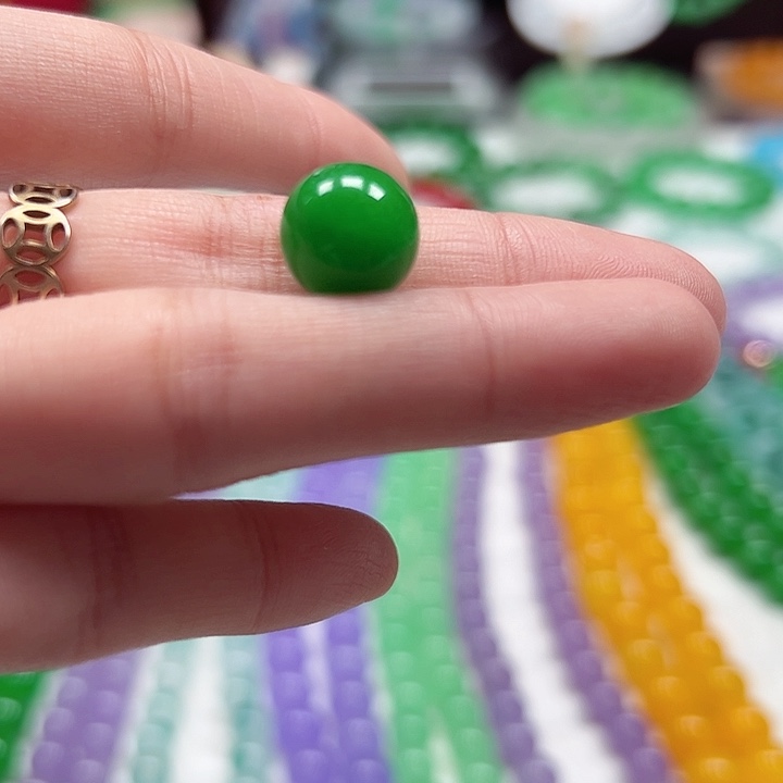 萌*卡11+。   1颗绿