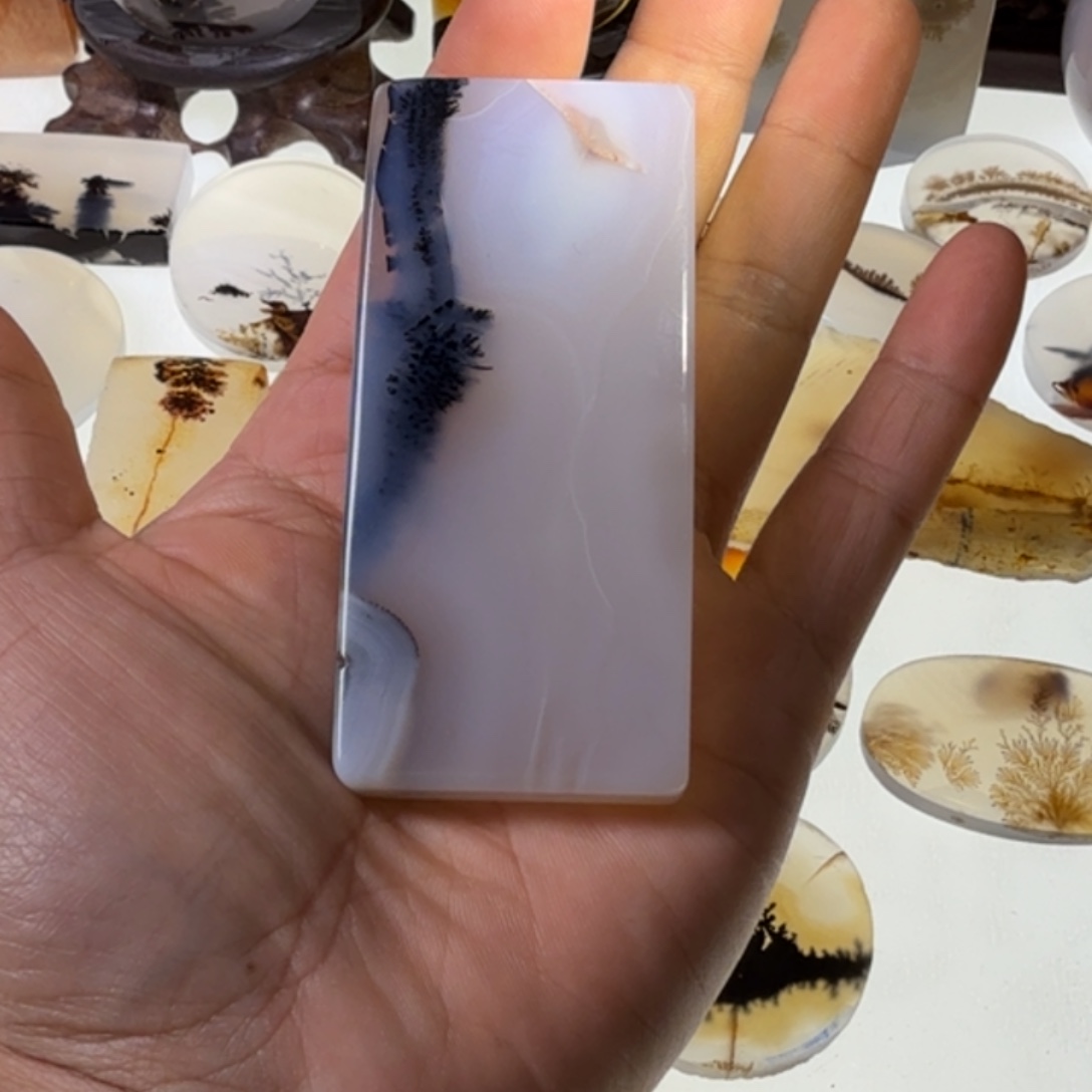 玛瑙/玉髓未镶嵌珠宝半成品