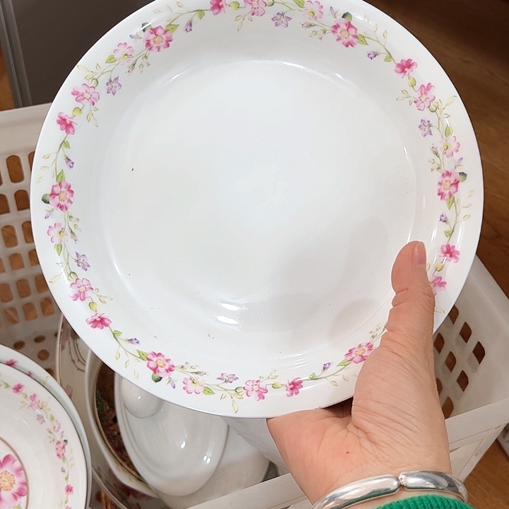 碗微瑕骨瓷浪漫庄园8富贵两只装