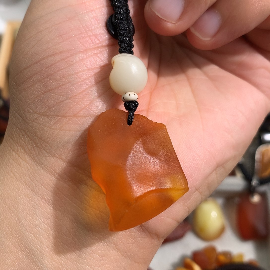 蜜蜡裸石未镶嵌你