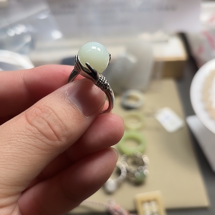 和田玉（糖玉）未镶嵌戒指