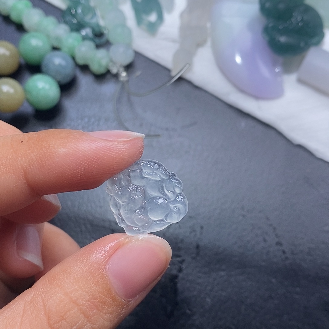 佩***奇定制翡翠未镶嵌翡翠