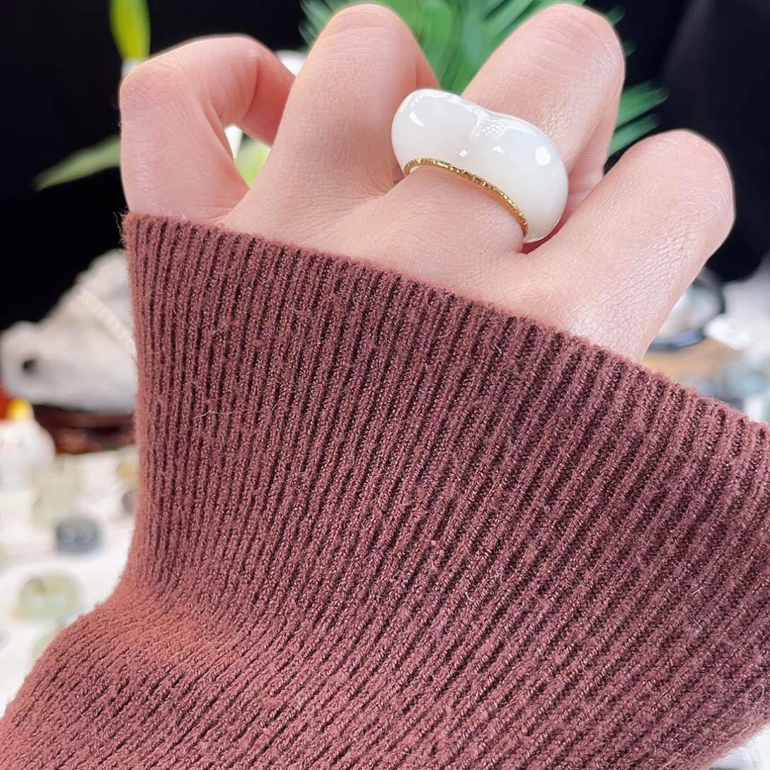 和田玉未镶嵌戒指E152白玉猫耳朵17.1