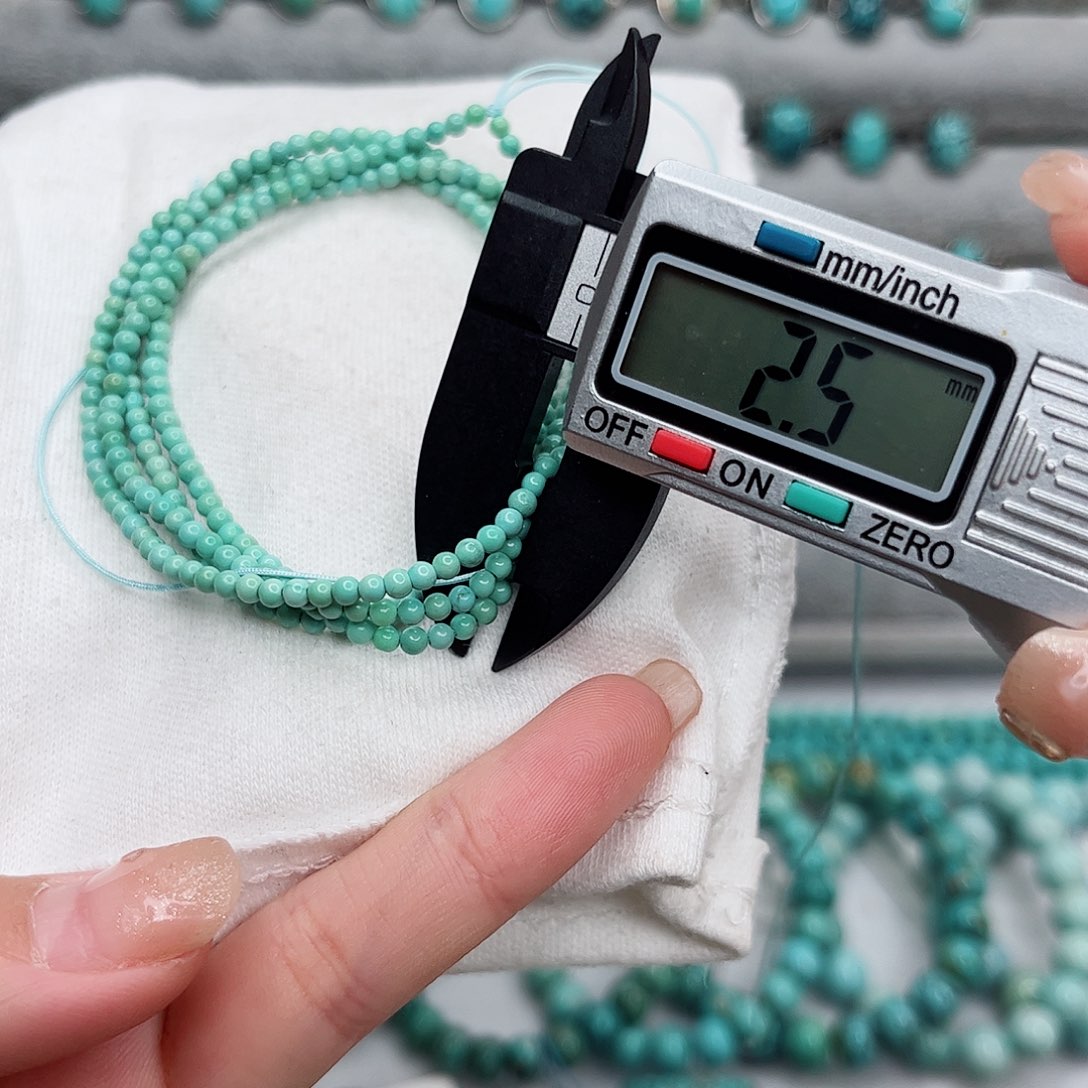 绿松石绿松石未镶嵌