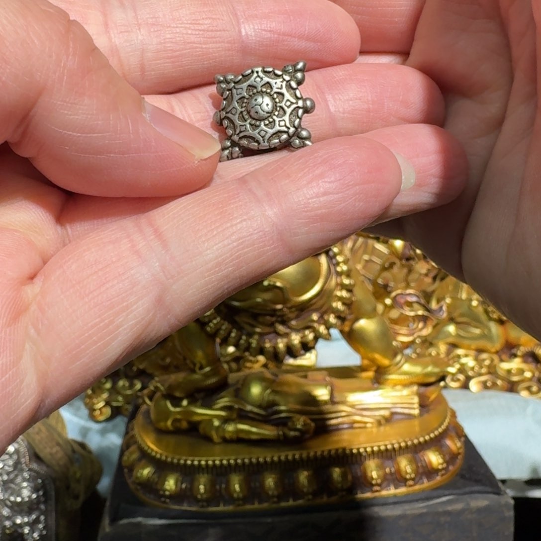 京门圜纯铜的牌牌