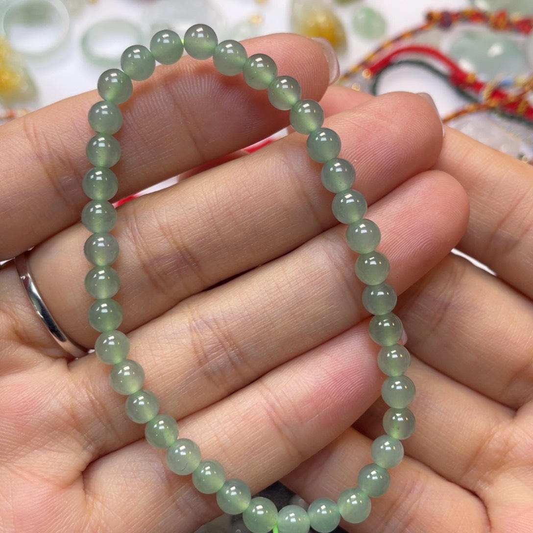 翡翠手串未镶嵌5999999999