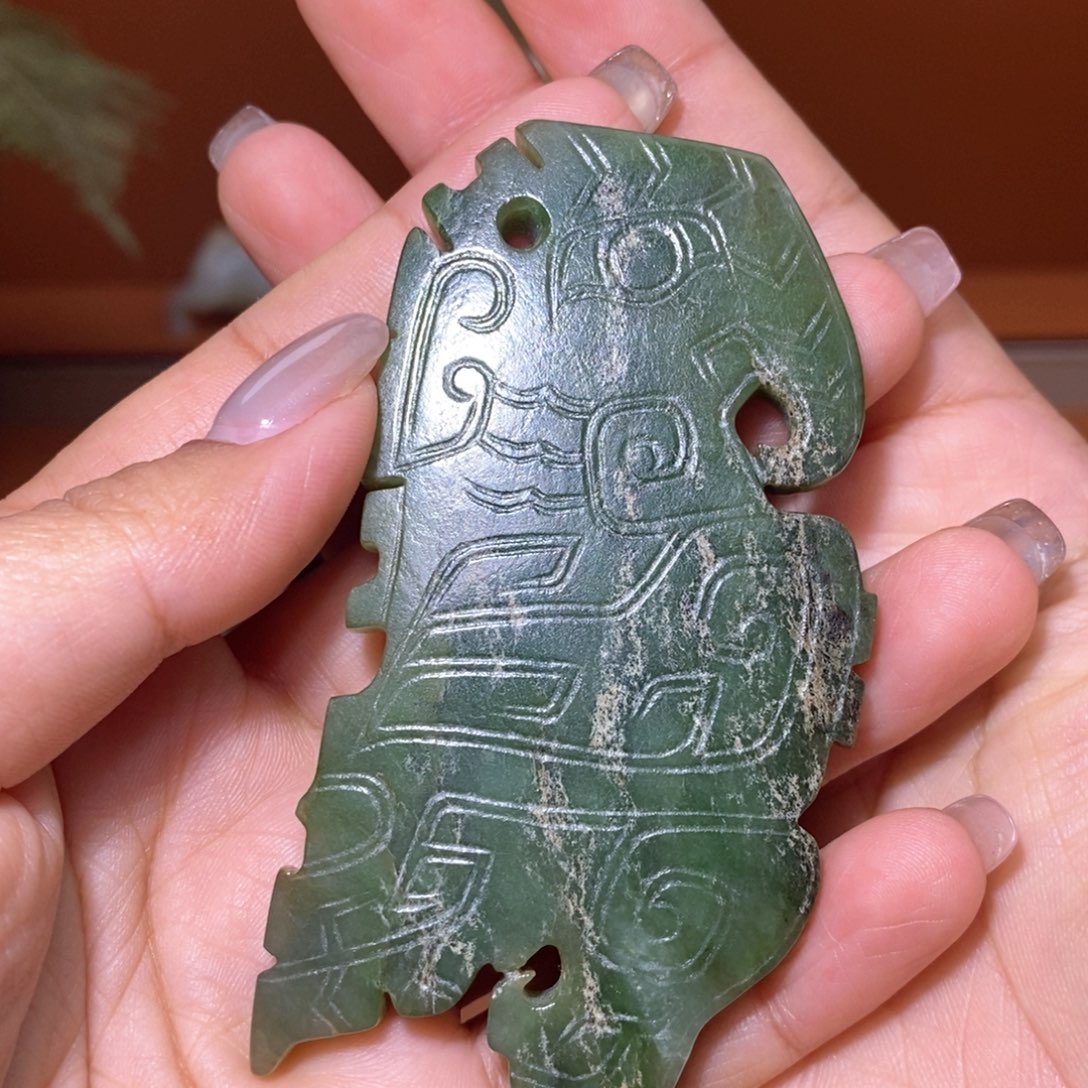 和田玉挂件未镶嵌童****g