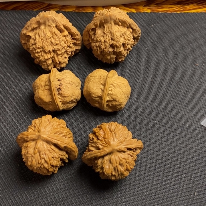 文玩核桃吊坠老王文玩首次开播了