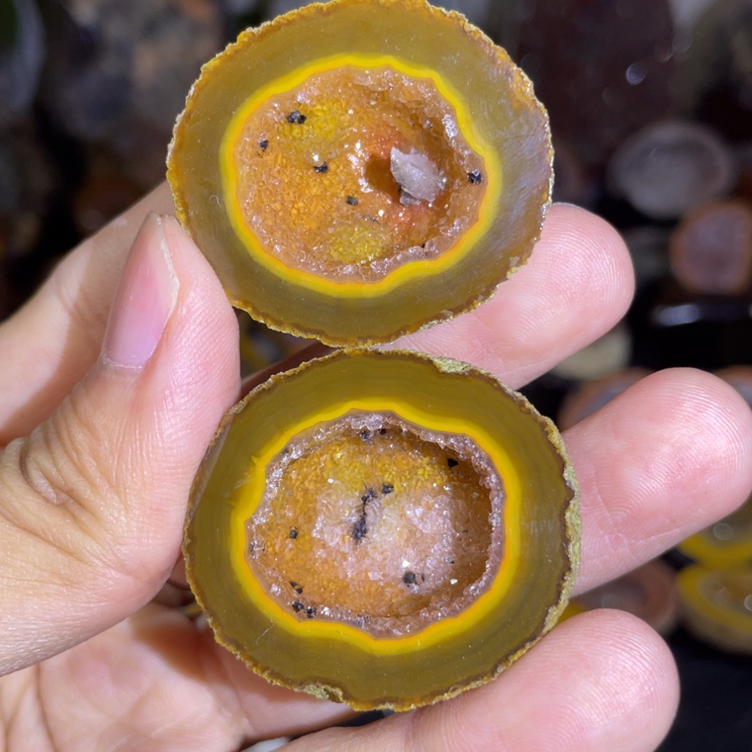 水晶未镶嵌大型摆件（非配饰）