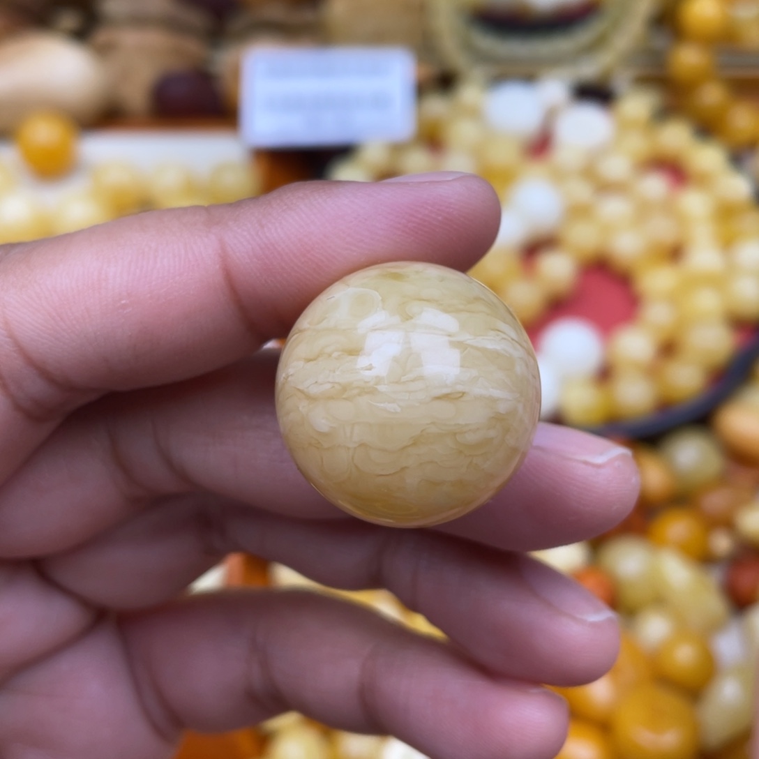 琥珀珠宝奇石未镶嵌微粉23.8