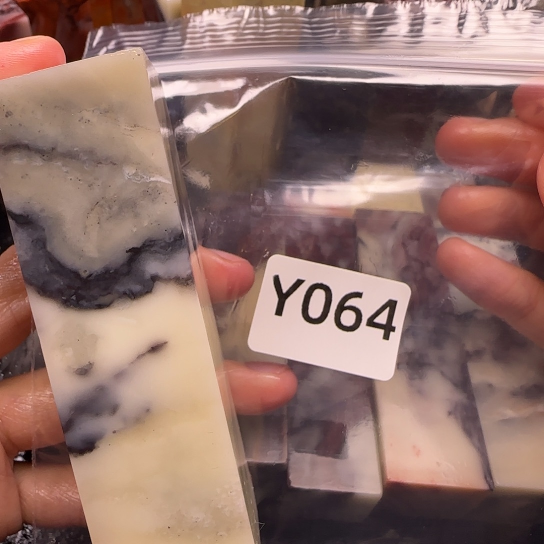 老挝石然****帅老挝石 老挝石