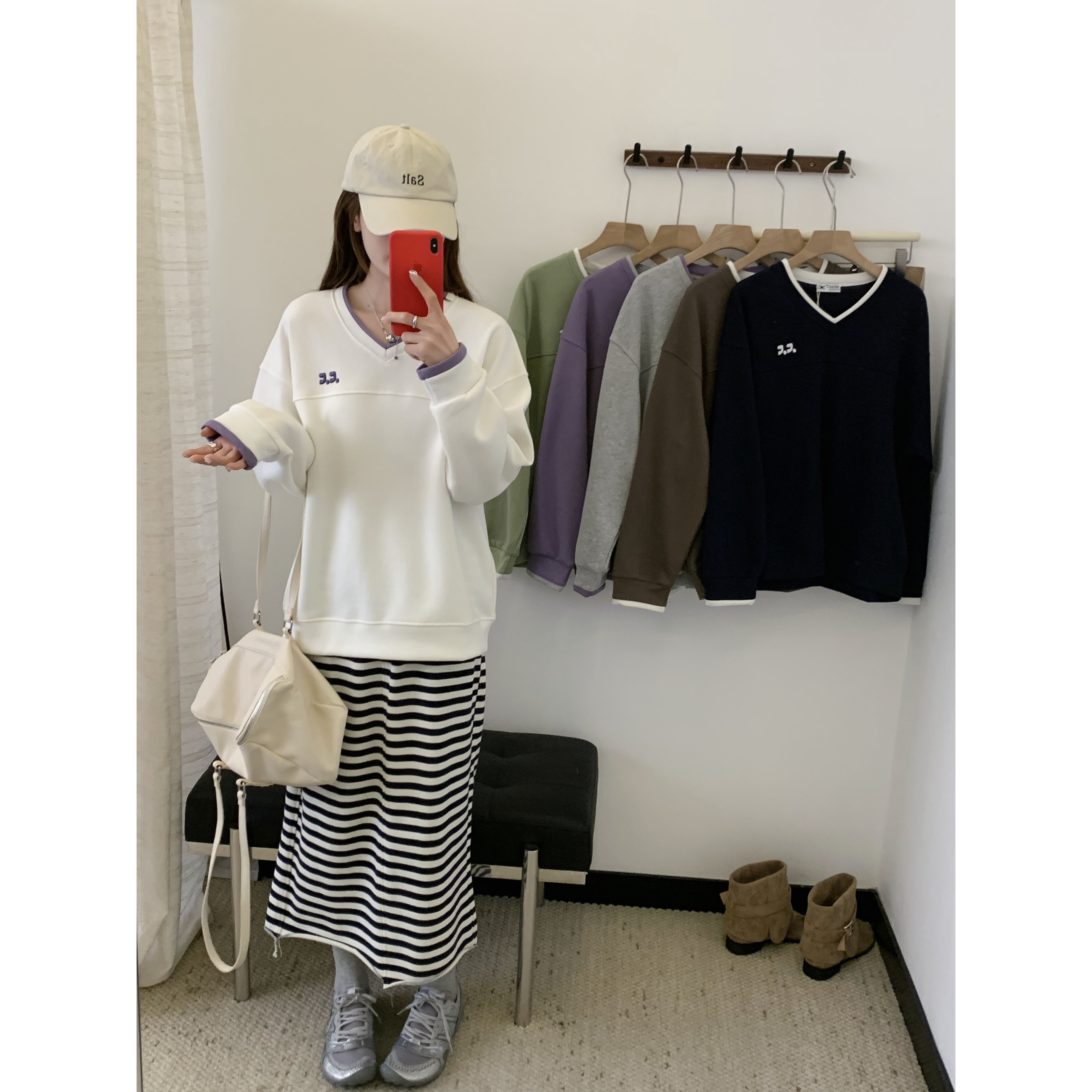 V领假两件拼色卫衣872