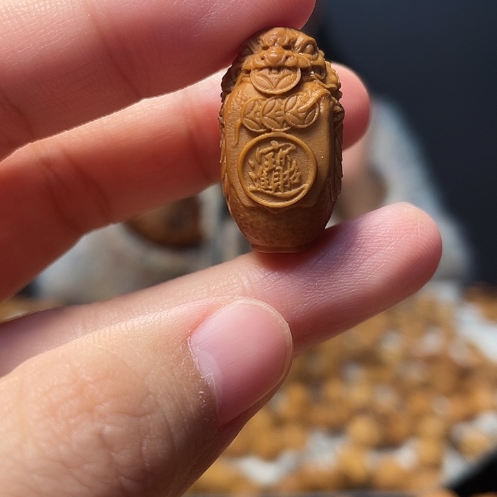 橄榄核吊坠橄榄核