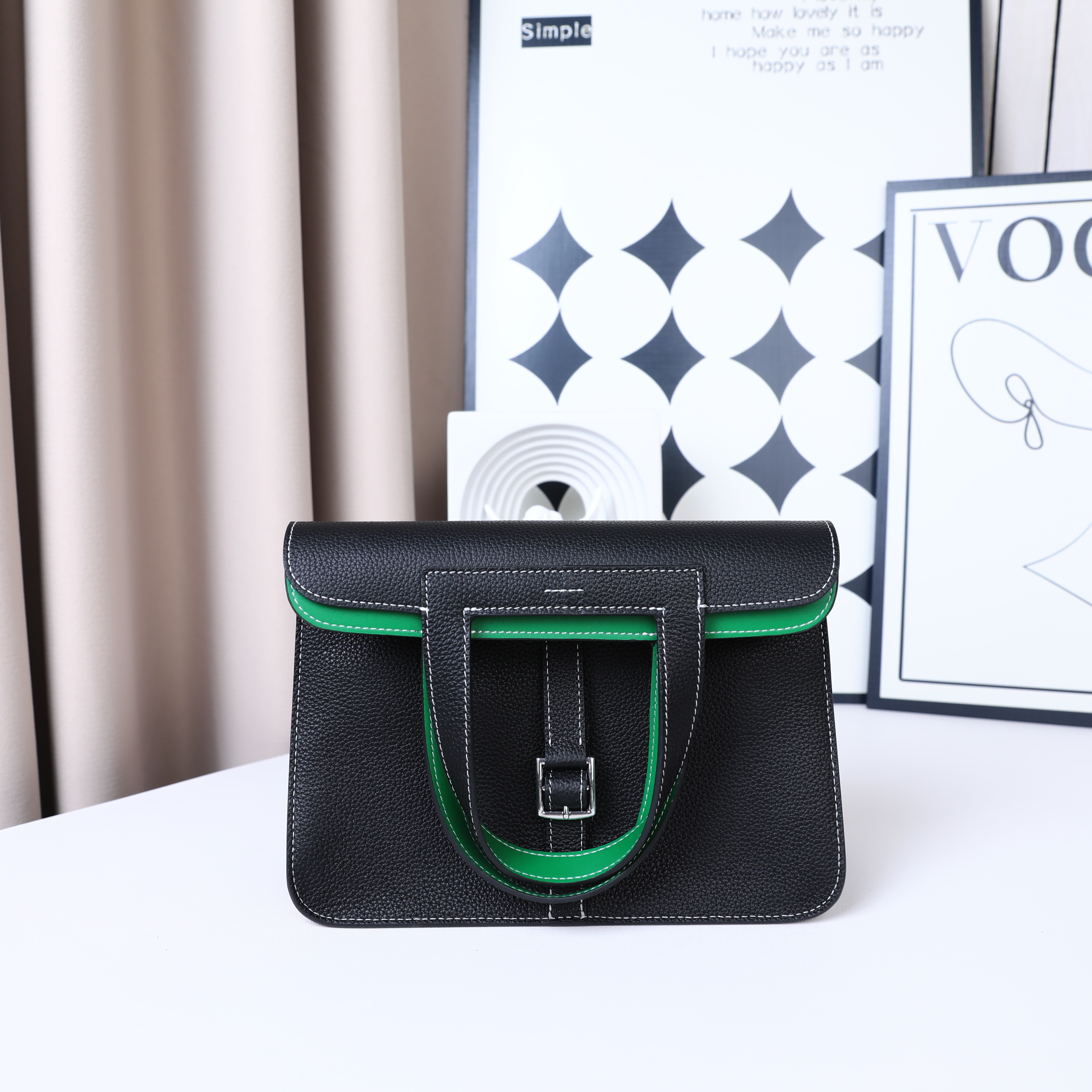 【99.9%新】介意勿拍 粉丝节时尚真皮女包 单肩斜跨包 多退拉黑