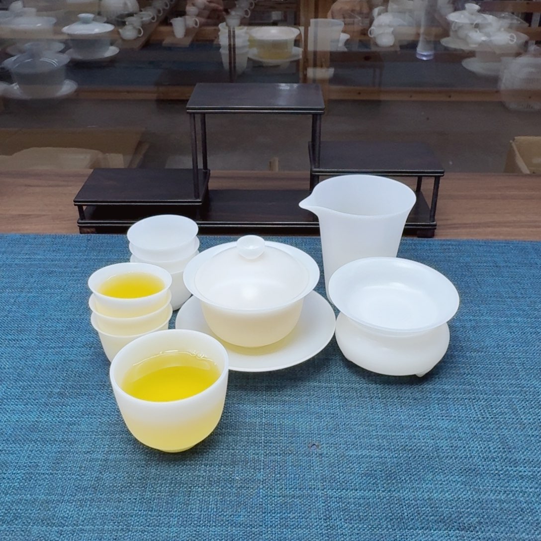 元宝薄胎素烧璞玉