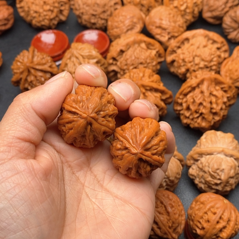 【闪购商品】文玩核桃把件玉石礅