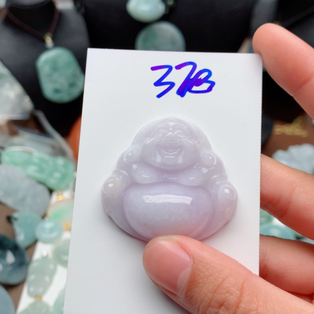 翡翠颈饰未镶嵌吊坠