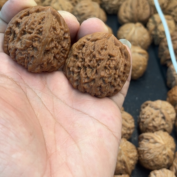 S***a吊坠文玩核桃南疆