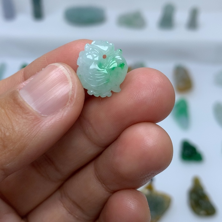 翡翠吊坠(不含链)未镶嵌