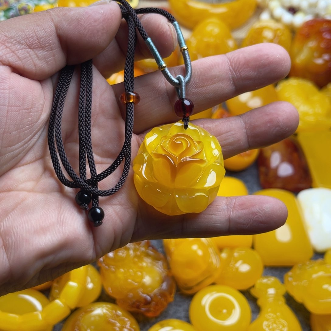 玫瑰花 俄罗斯新蜜。服饰配件