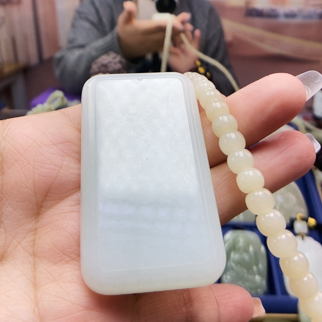 和田玉未镶嵌颈饰加****生